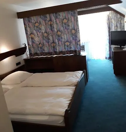 Hotel Tannenhof Schwarzw. 3*